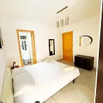 Paceville 2