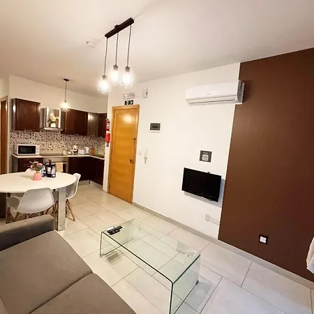 Paceville 2 * San Ġiljan