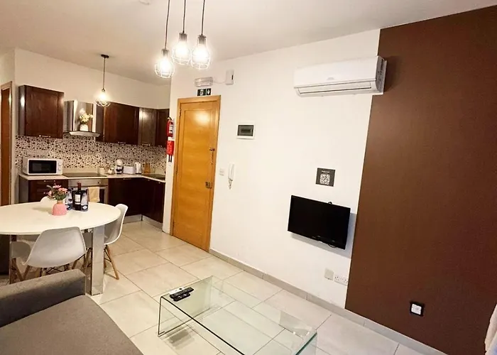 Paceville 2 * San Ġiljan